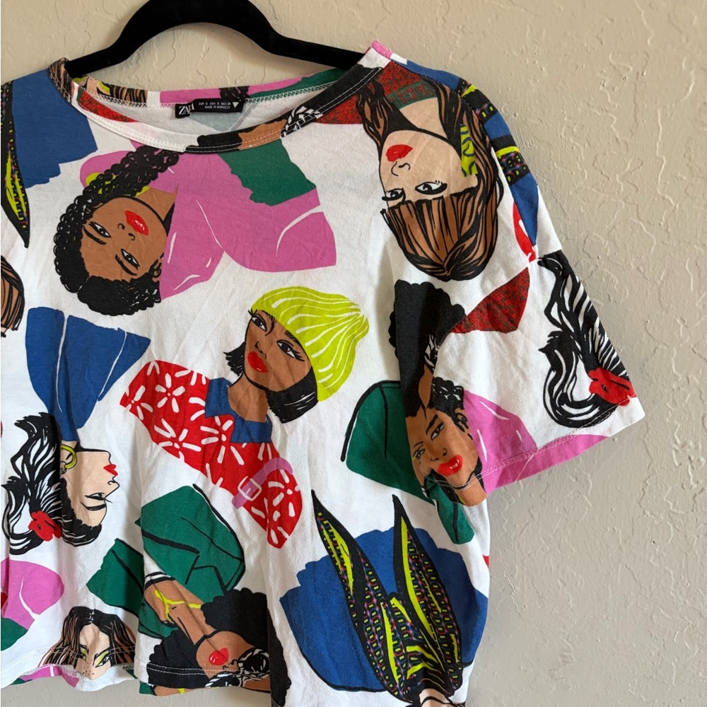 Zara Multicolor Graphic Tee - Picture 2 of 5